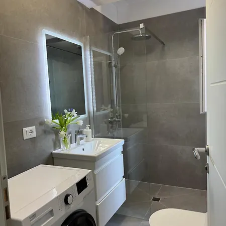 Apartment Lemon In Blloku *